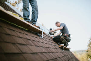 Local Roofers in Neiffer, PA